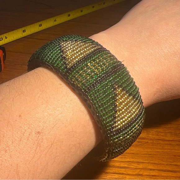 Genuine Hand Made in Africa Solid Beaded Cuff Bracelet - Picture 8 of 8